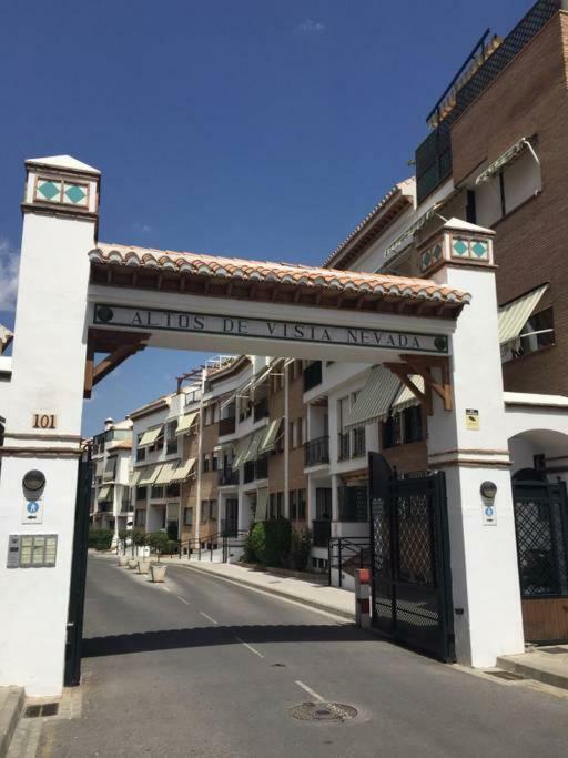 Conjunto Altos De Vista Nevada,Nº11,Portal 7,1ºa. Apartment Гранада Екстериор снимка